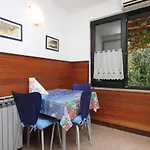 With A Parking Space Zambratija, Umag - 7059 Appartement Zambratija (Istria)